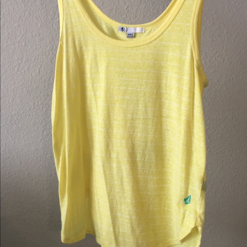 Volcom tank